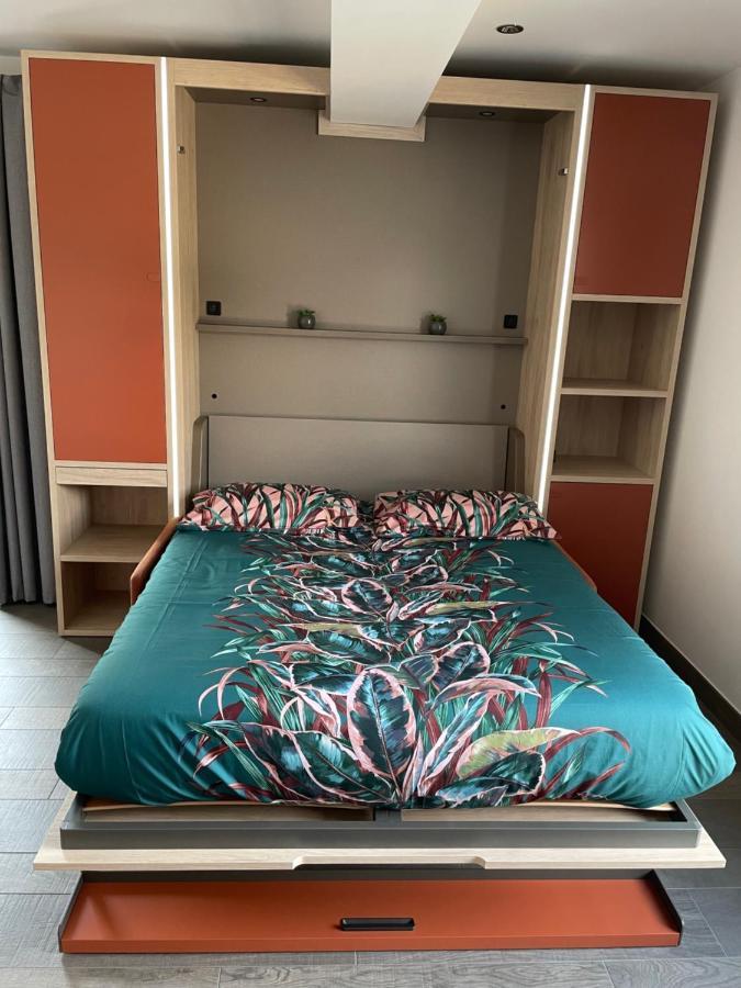 Au Charme Des Marees Apartman Lion-sur-Mer Kültér fotó