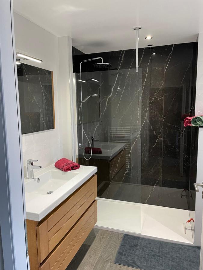 Au Charme Des Marees Apartman Lion-sur-Mer Kültér fotó
