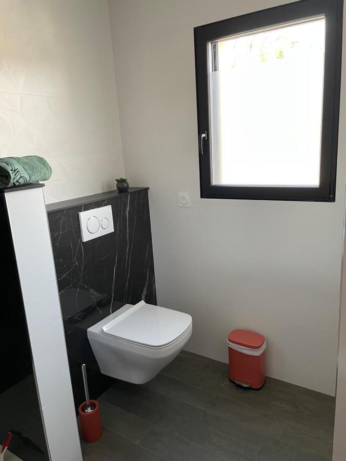 Au Charme Des Marees Apartman Lion-sur-Mer Kültér fotó