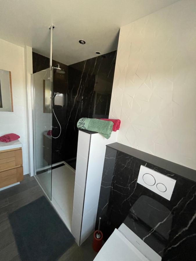 Au Charme Des Marees Apartman Lion-sur-Mer Kültér fotó